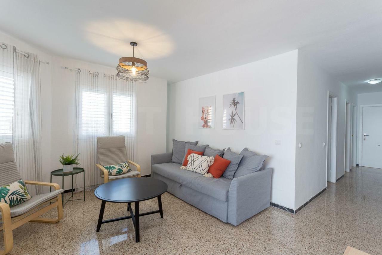 Cozy Apartment In Salinetas Beach. Exterior foto